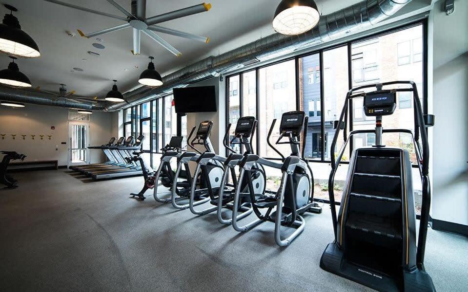 2Br Balcony Suite Gym & Pool Downtown At Cityway Indianapolis Eksteriør billede
